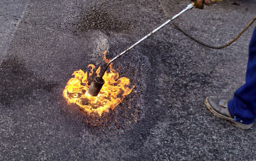 Black Tar flat roofing repairs